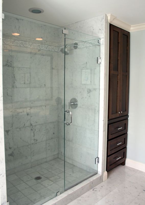 Minimalist Shower Design